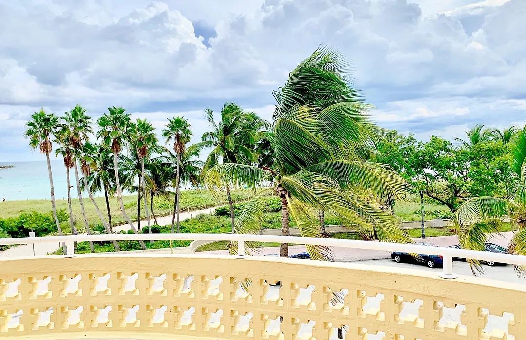 Broadmore Miami Beach-1
